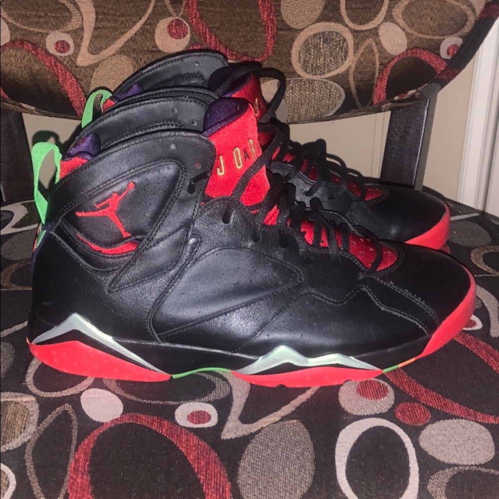 Air Jordan 7 Retro “Marvin the Martian”